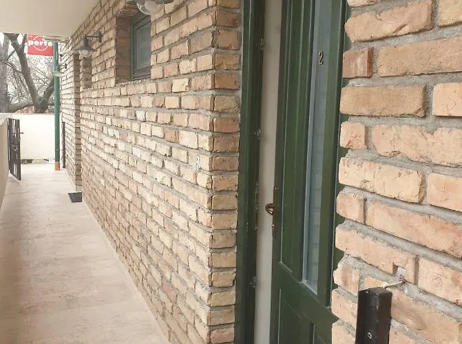 éjjeli Bagoly étterem és Panzió Panzió 3*