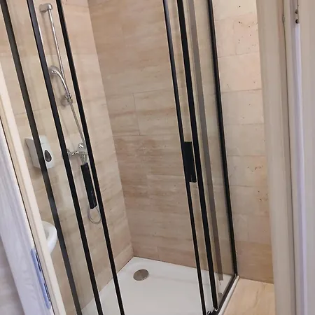 Ejjeli Bagoly Etterem Es Panzio 3*