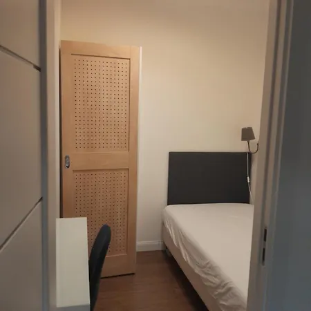 Ejjeli Bagoly Etterem Es Panzio