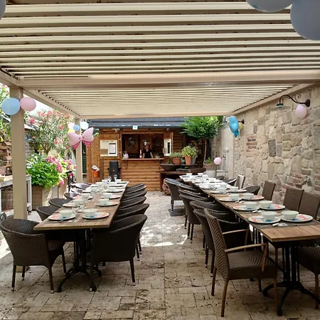 Ejjeli Bagoly Etterem Es Panzio 3* Boedapest