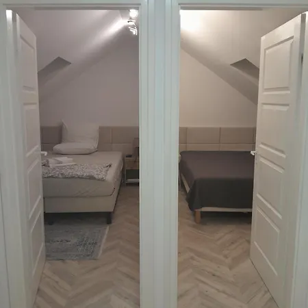 Bed & Breakfast Ejjeli Bagoly Etterem Es Panzio