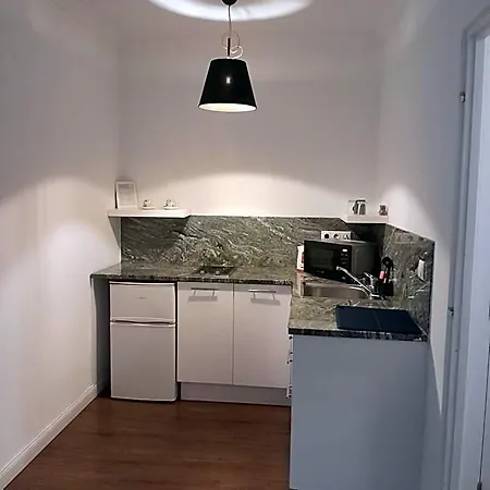 Ejjeli Bagoly Etterem Es Panzio Budapeszt