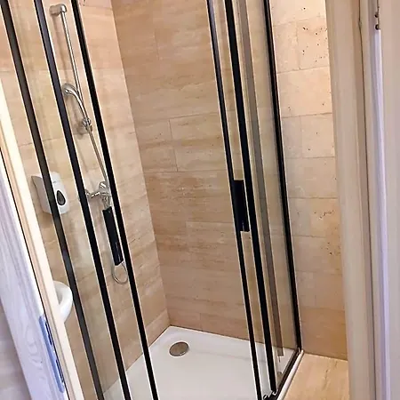 Ejjeli Bagoly Etterem Es Panzio 3* Budapeszt