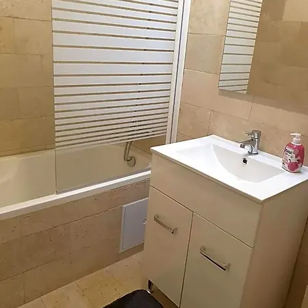 Ejjeli Bagoly Etterem Es Panzio Nocleg ze śniadaniem 3*