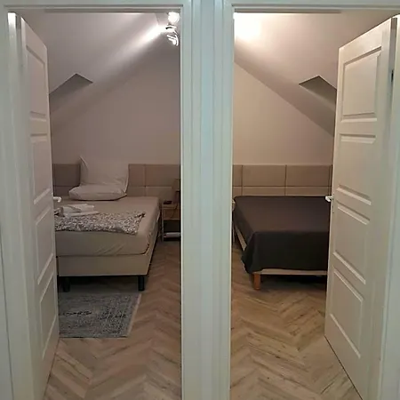 Nocleg ze śniadaniem Ejjeli Bagoly Etterem Es Panzio 3*